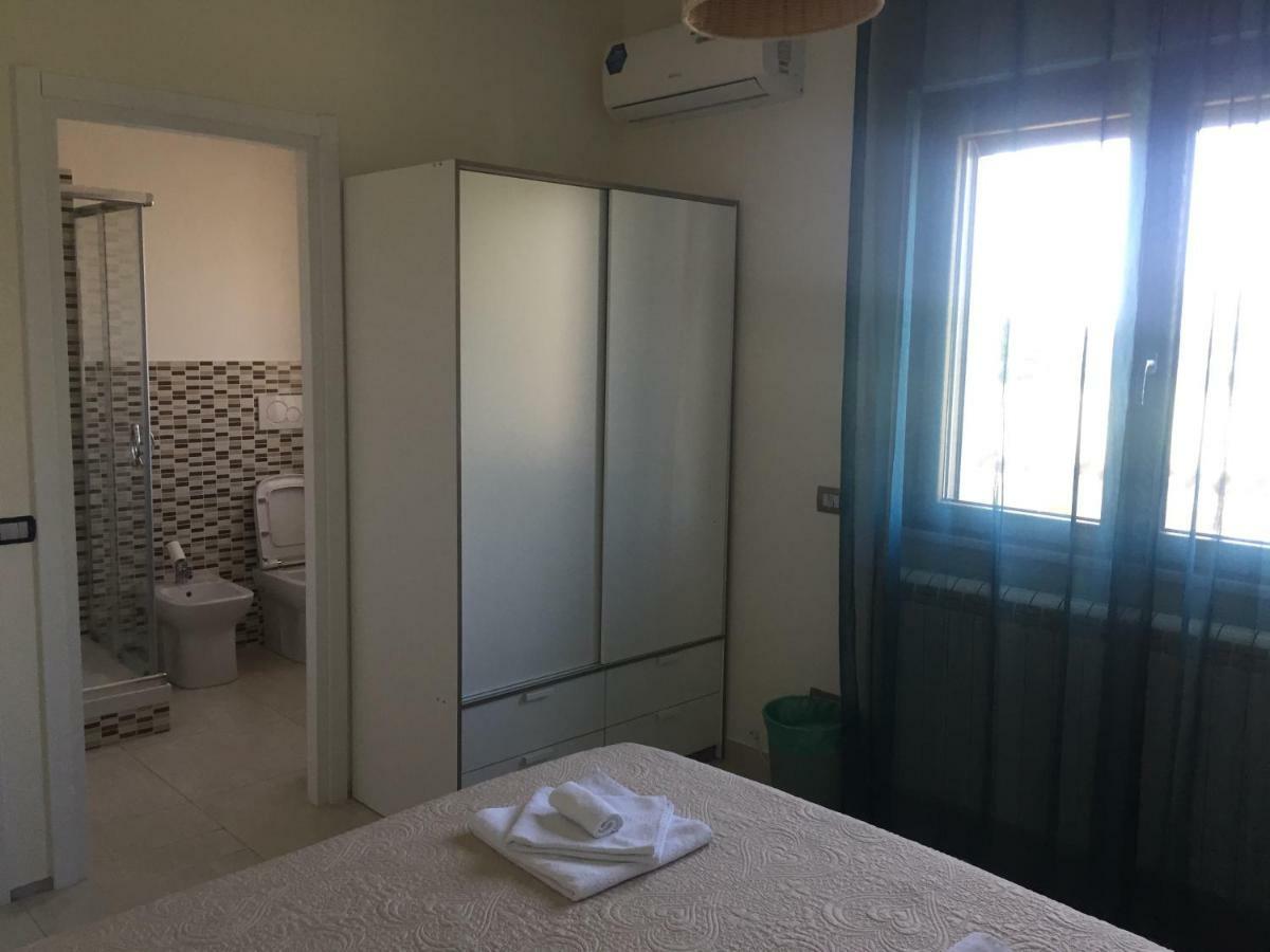 פיומיצ'ינו Bed&Breakfast Riccio&Lella מראה חיצוני תמונה