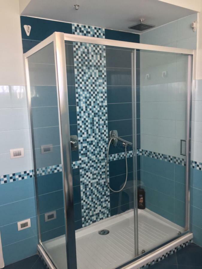 פיומיצ'ינו Bed&Breakfast Riccio&Lella מראה חיצוני תמונה